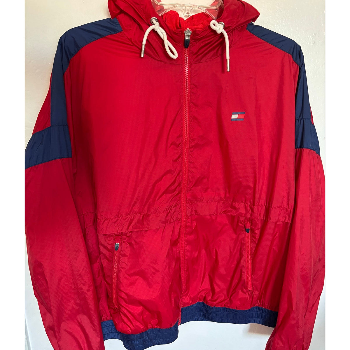 Tommy Hilfiger L Sport windbreaker colorblock red navy hooded Y2K retro women